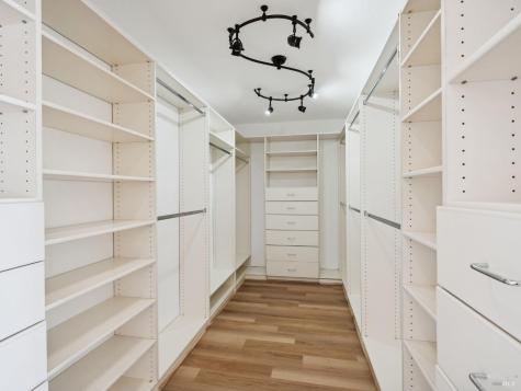 528 Sanns Lane Healdsburg CA 95448