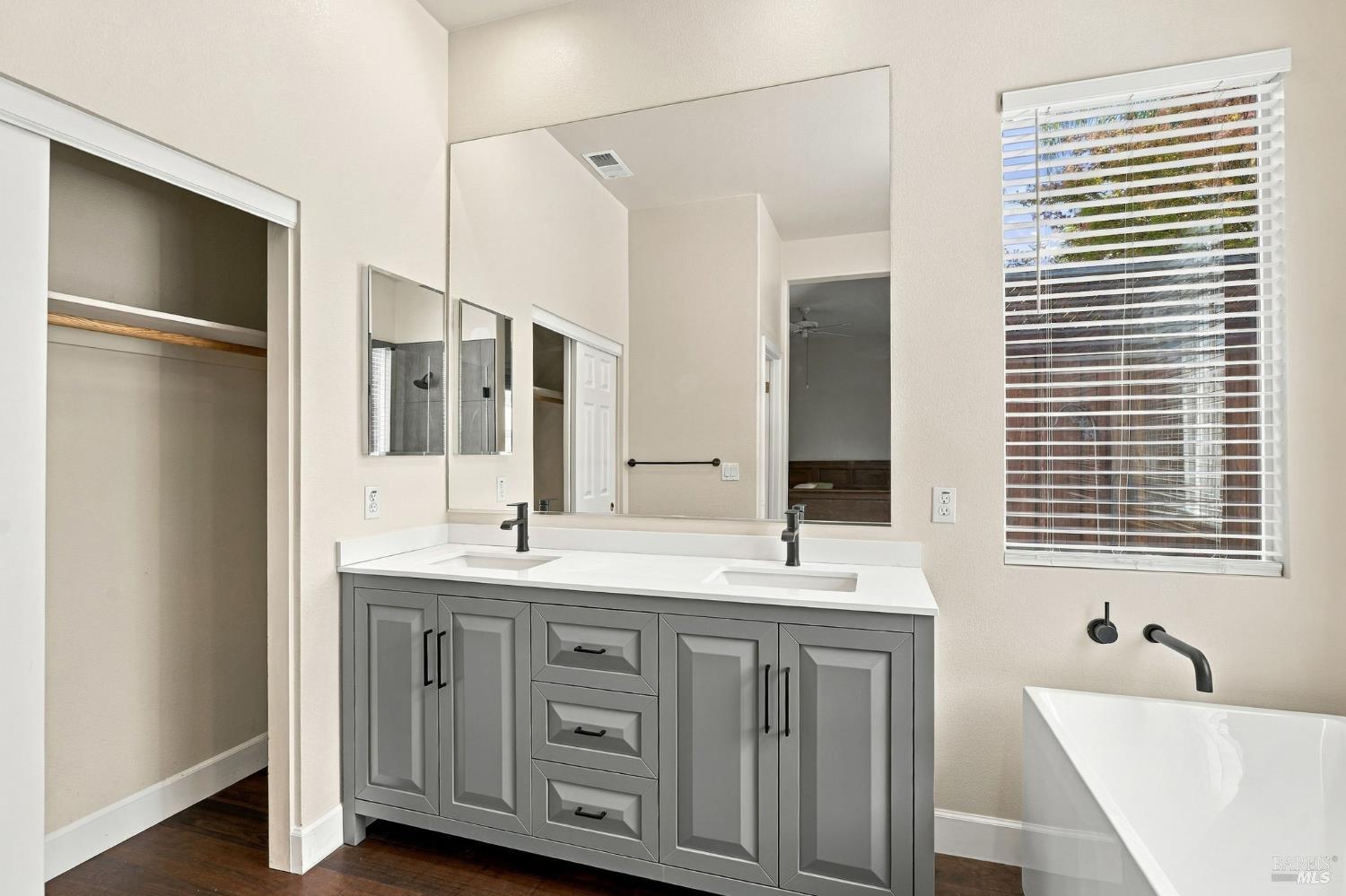 1278 Eagle Drive Windsor CA 95492
