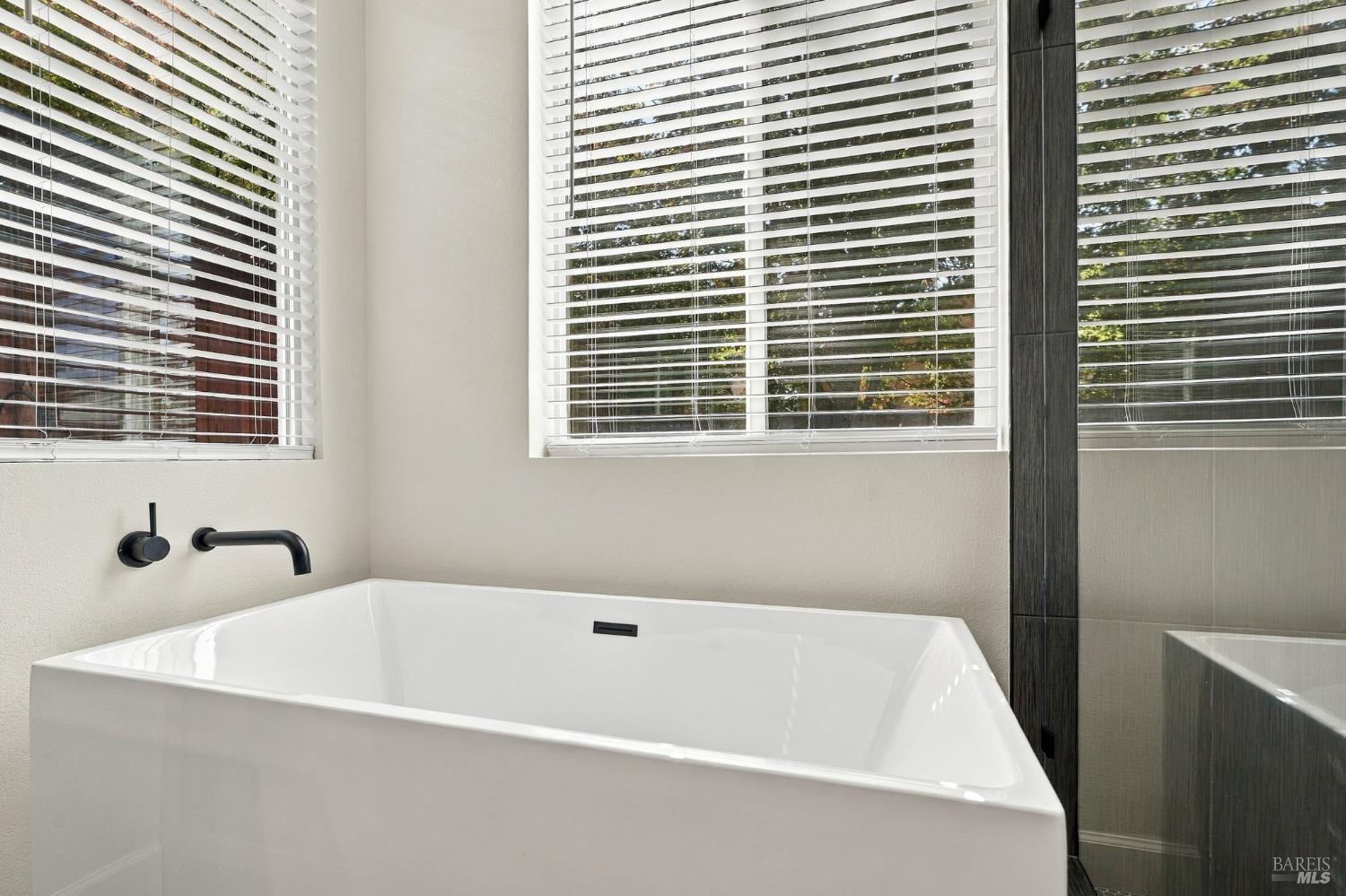 1278 Eagle Drive Windsor CA 95492