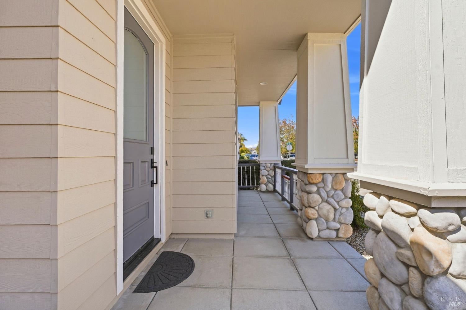 1278 Eagle Drive Windsor CA 95492