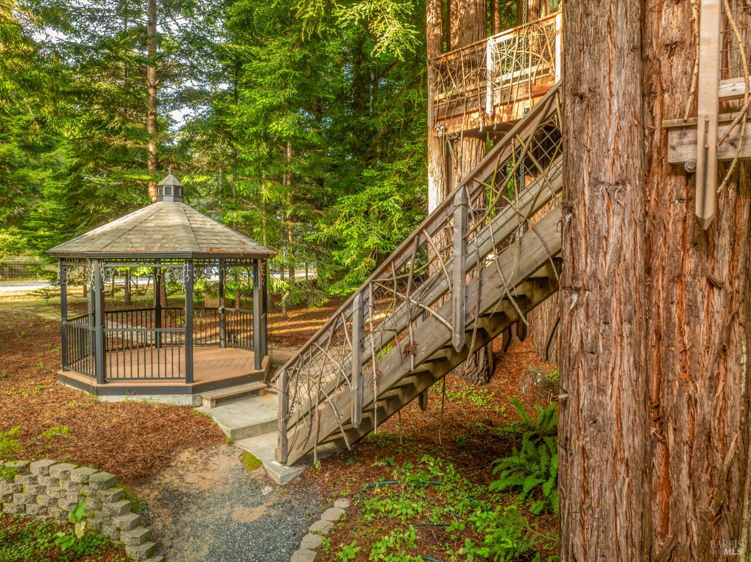 16611 Pearl Ranch Road Fort Bragg CA 95437