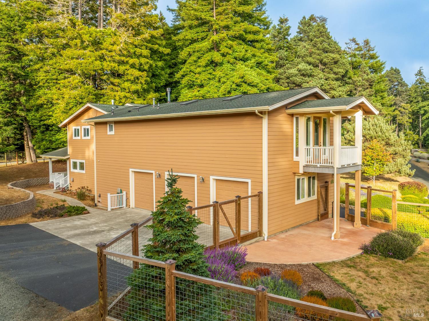 16611 Pearl Ranch Road Fort Bragg CA 95437