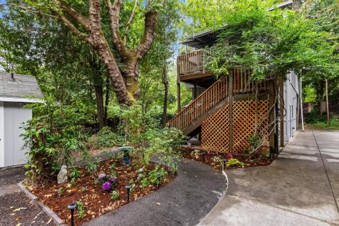 15990 Drake Road Guerneville CA 95446