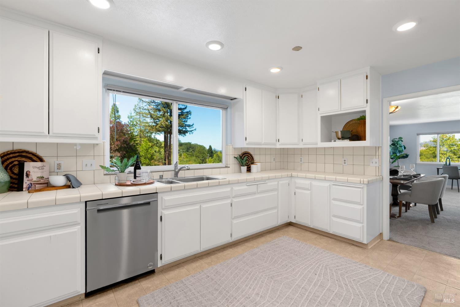 4354 Bennett Valley Road Santa Rosa CA 95405