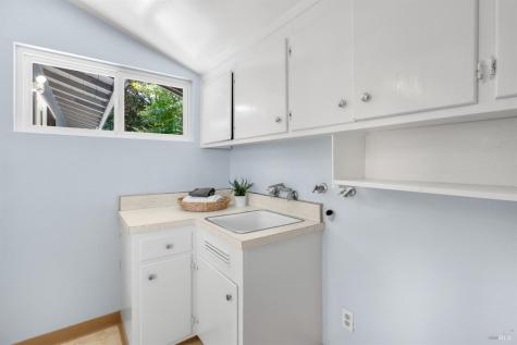 4354 Bennett Valley Road Santa Rosa CA 95405