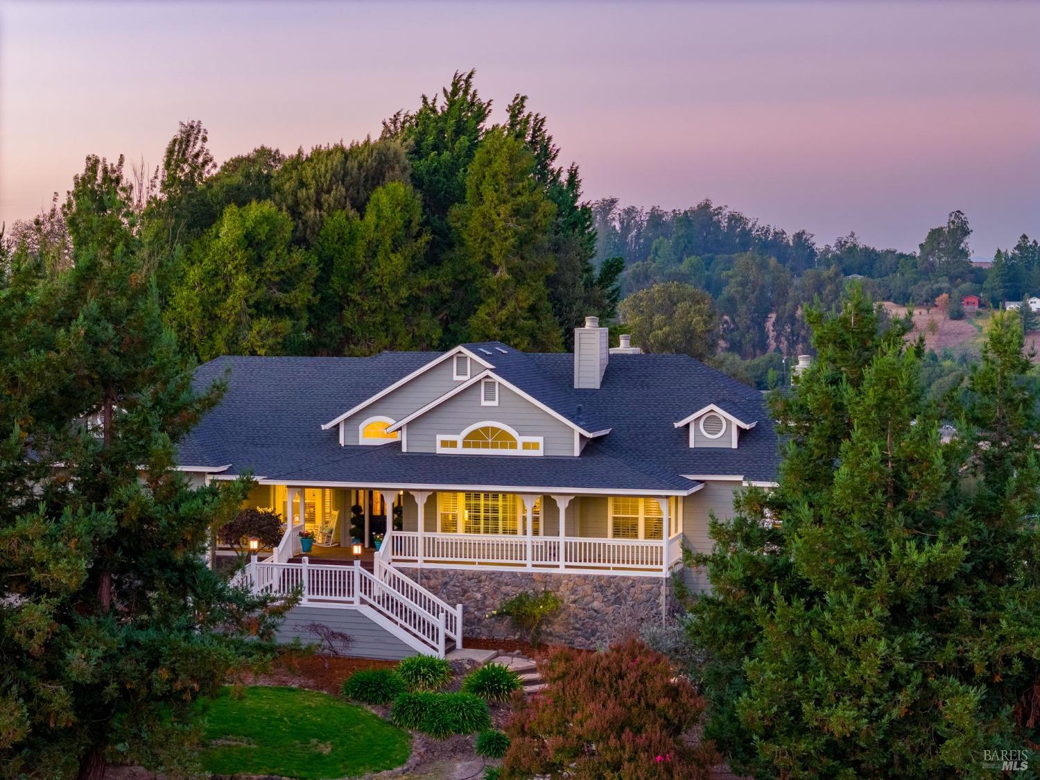 220 Stowring Road Petaluma CA 94952