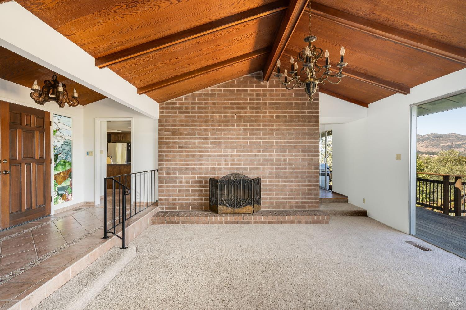 1291 Rockland Drive St. Helena CA 94574