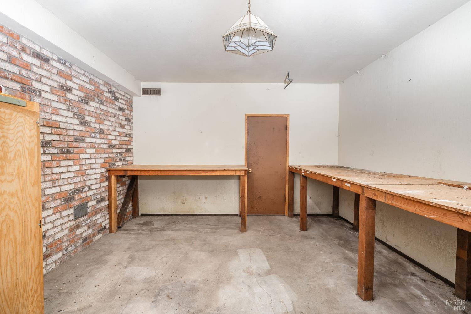 1291 Rockland Drive St. Helena CA 94574