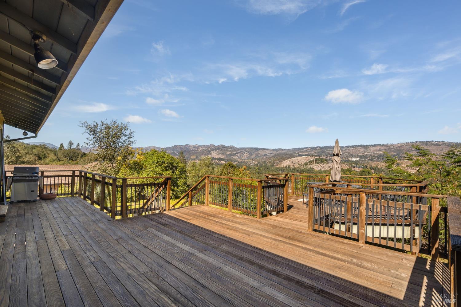 1291 Rockland Drive St. Helena CA 94574