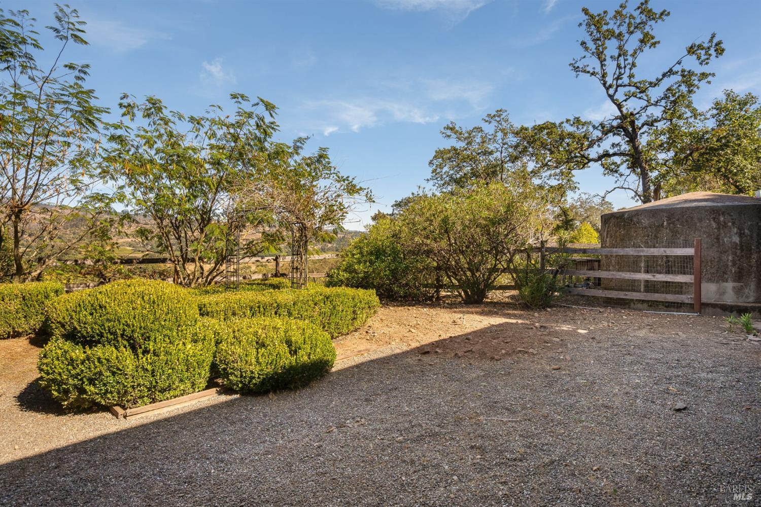 1291 Rockland Drive St. Helena CA 94574