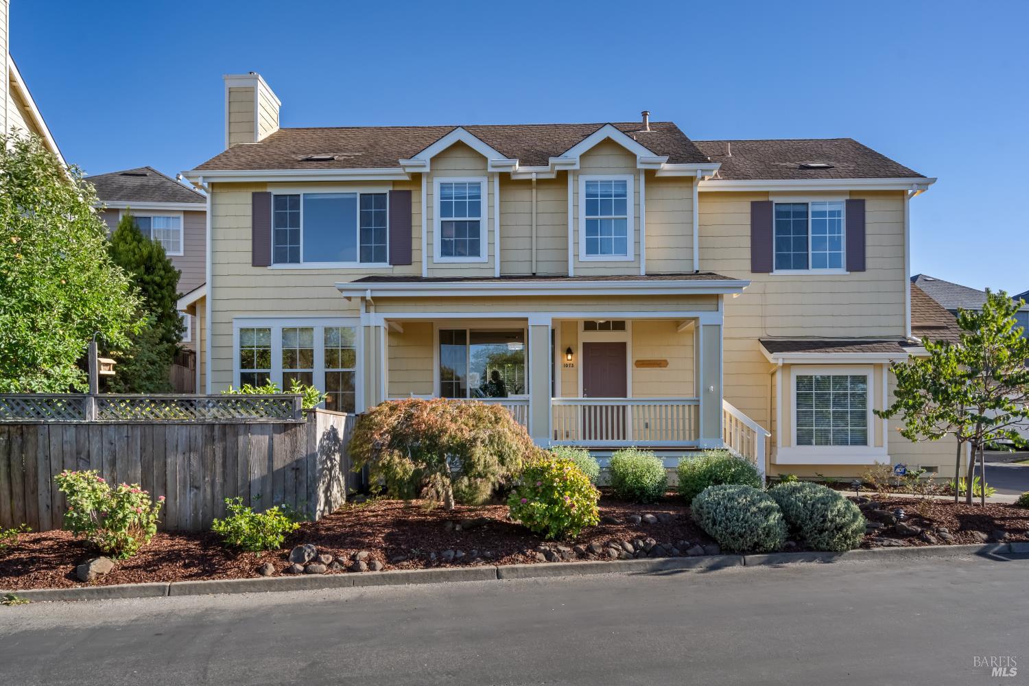1073 Warren Drive Petaluma CA 94952