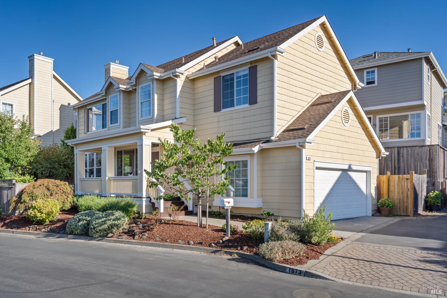 1073 Warren Drive Petaluma CA 94952