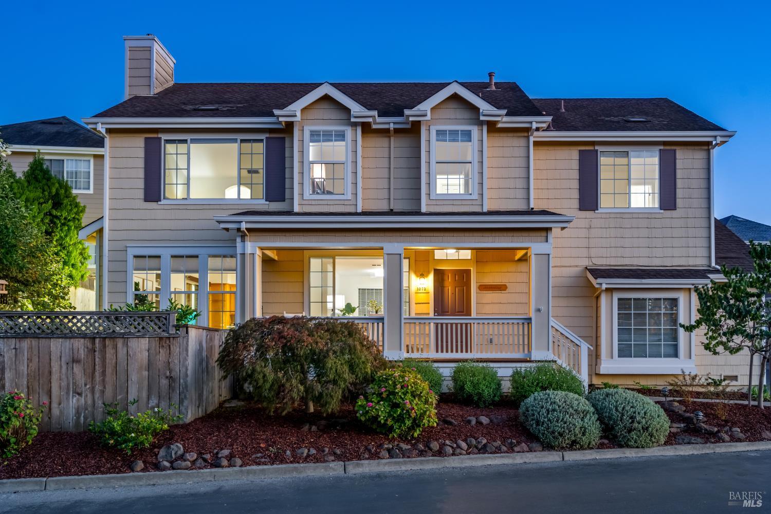 1073 Warren Drive Petaluma CA 94952
