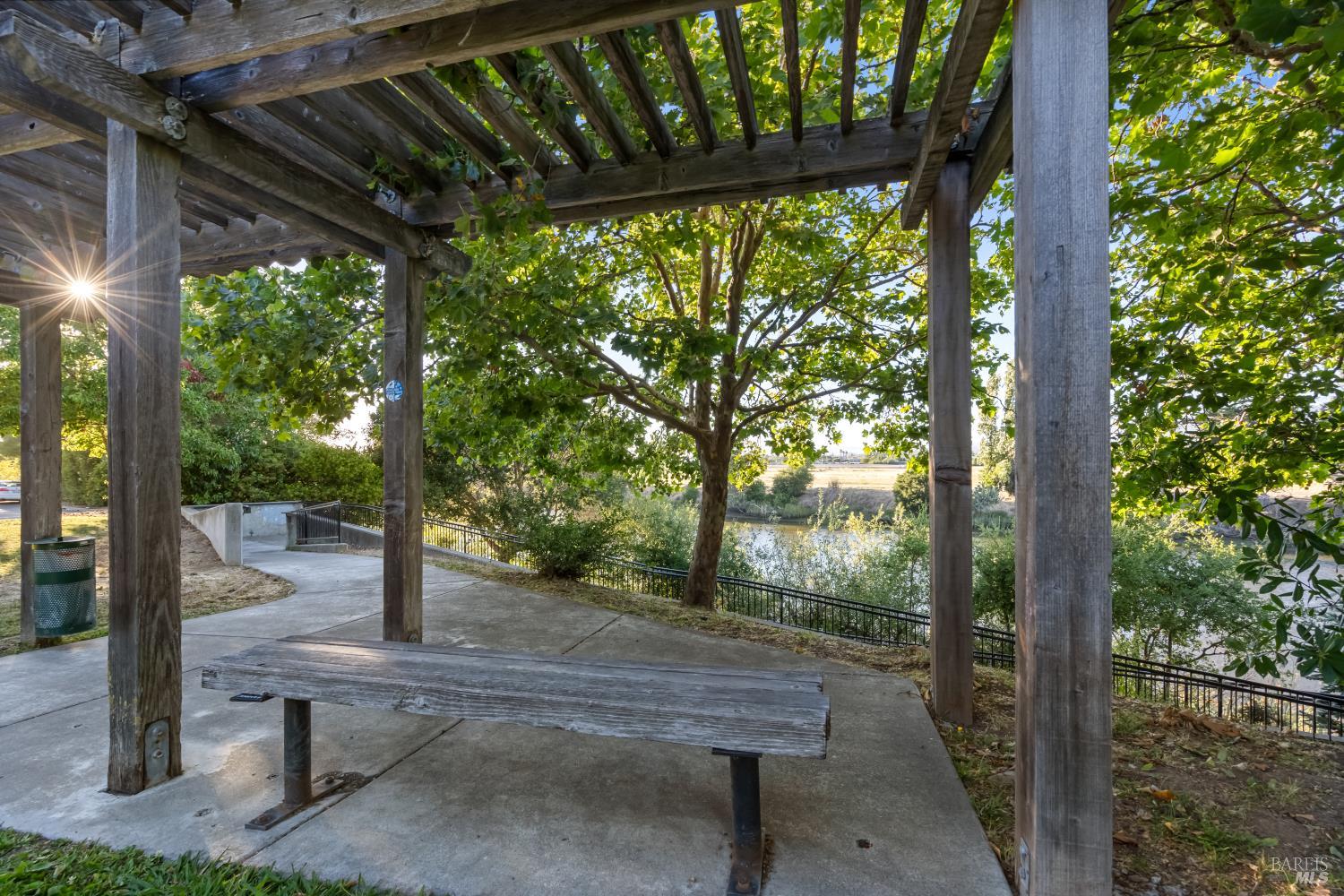 1073 Warren Drive Petaluma CA 94952