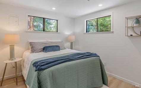 240 Vila Road Forestville CA 95436