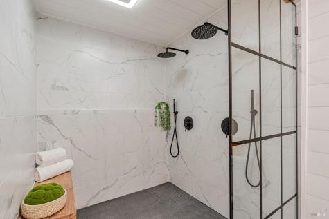 240 Vila Road Forestville CA 95436