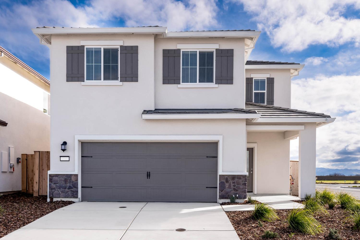 2259 Travis Court Newman CA 95360