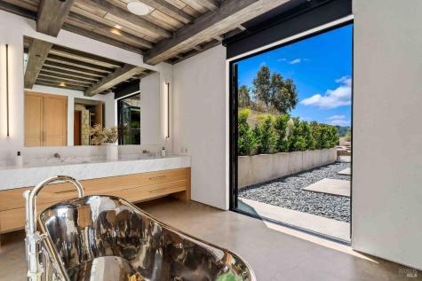 5366 Linda Lane Santa Rosa CA 95404