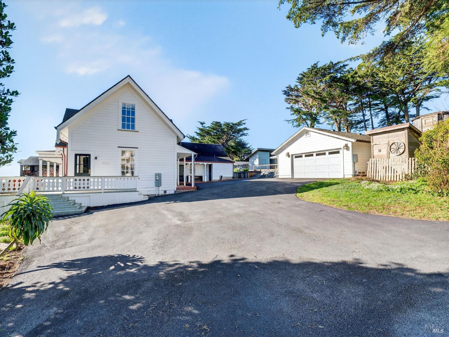44900 Little Lake Road Mendocino CA 95460