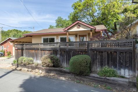 18090 Las Lomas Road Sonoma CA 95476