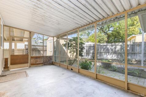 18090 Las Lomas Road Sonoma CA 95476