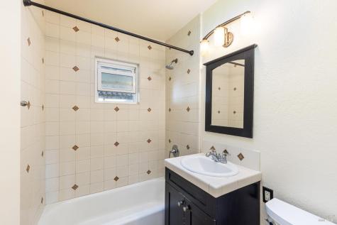 18090 Las Lomas Road Sonoma CA 95476
