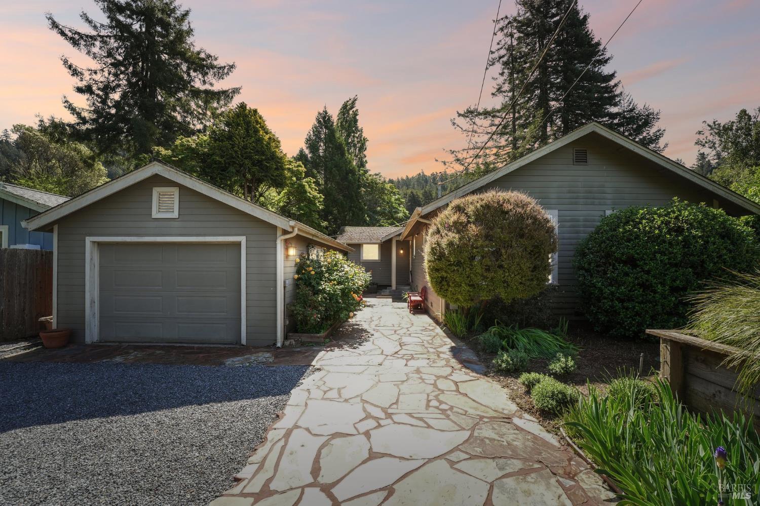 22585 Sylvan Way Monte Rio CA 95462