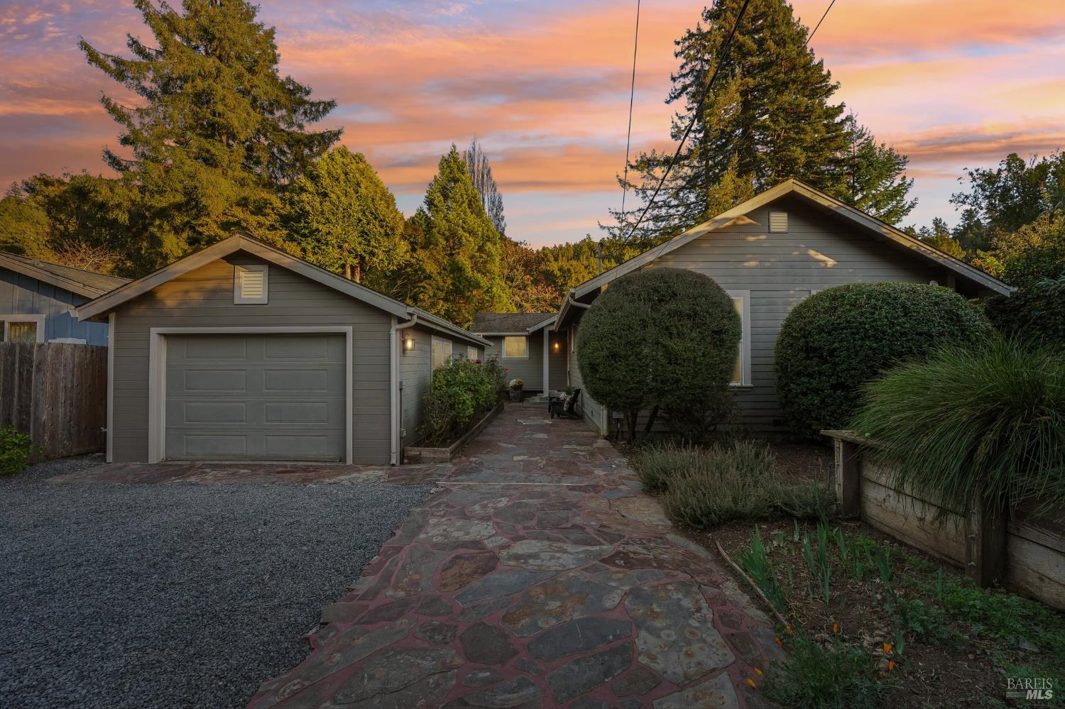 22585 Sylvan Way Monte Rio CA 95462