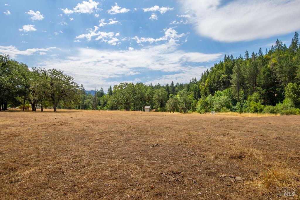 48600 Highway 101 Highway Laytonville CA 95454