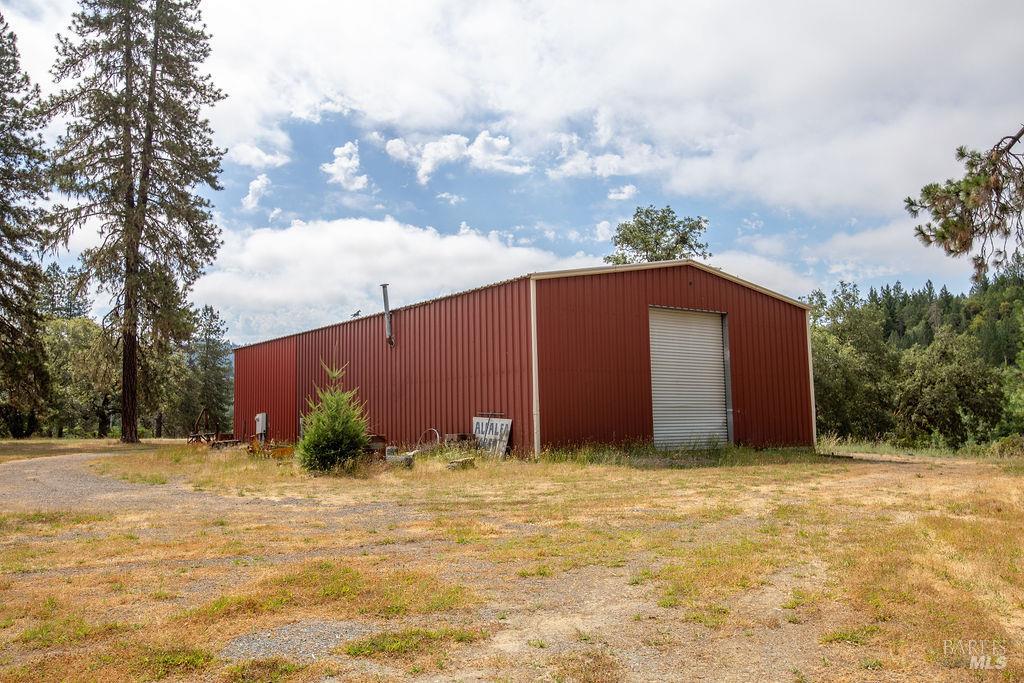48600 Highway 101 Highway Laytonville CA 95454