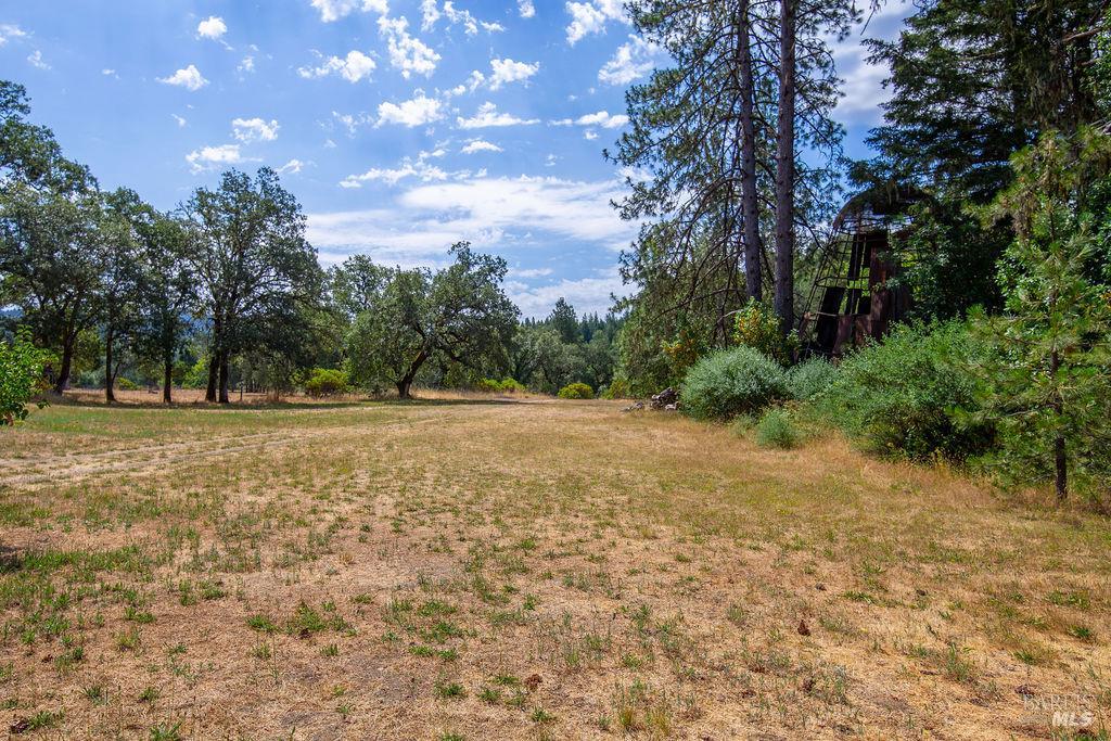 48600 Highway 101 Highway Laytonville CA 95454