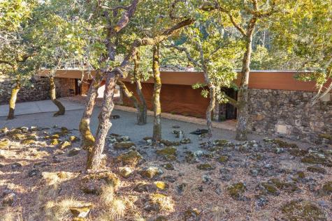 825 White Oak Drive Santa Rosa CA 95409