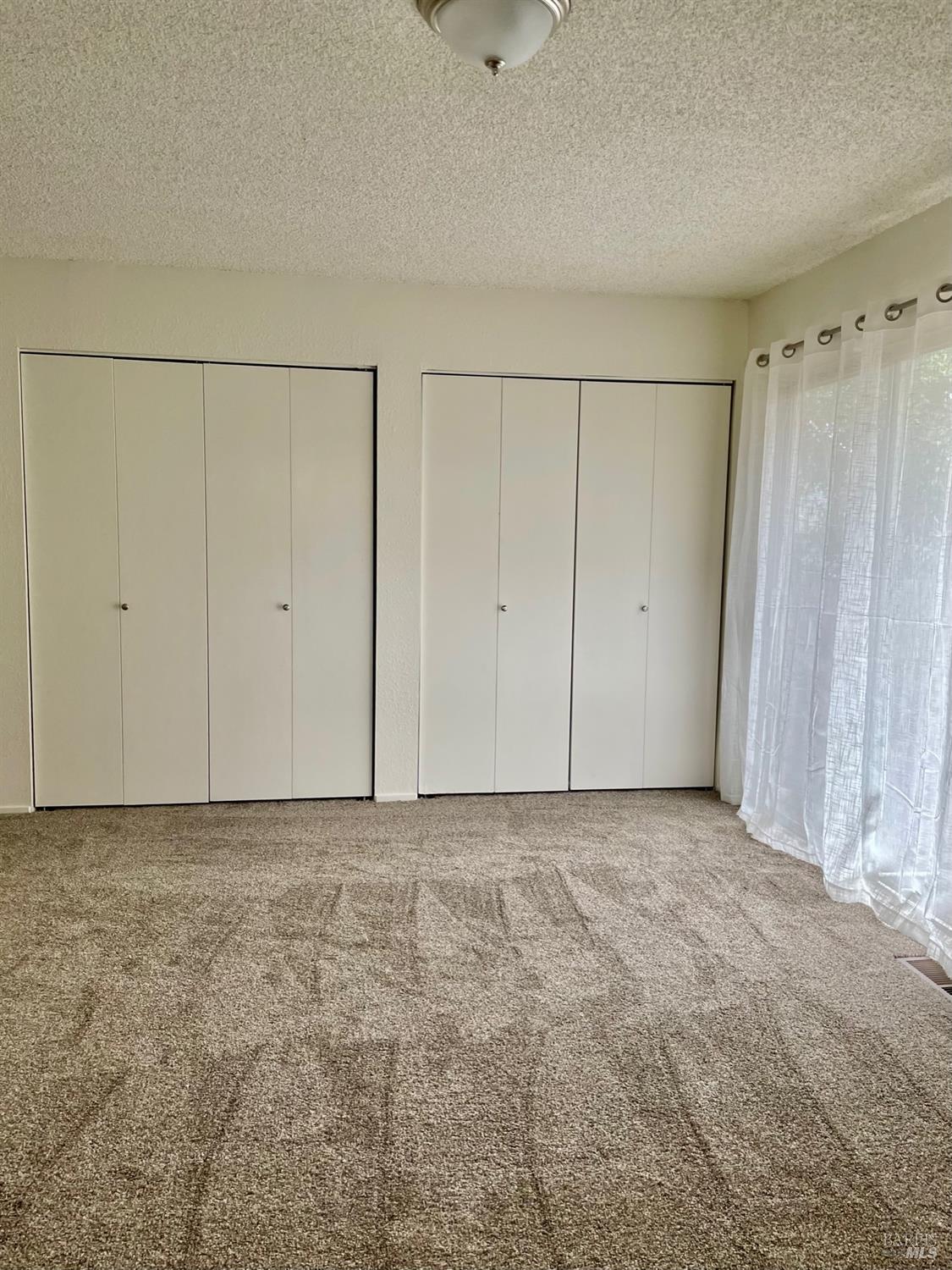 327-329 Plaza Street Healdsburg CA 95448
