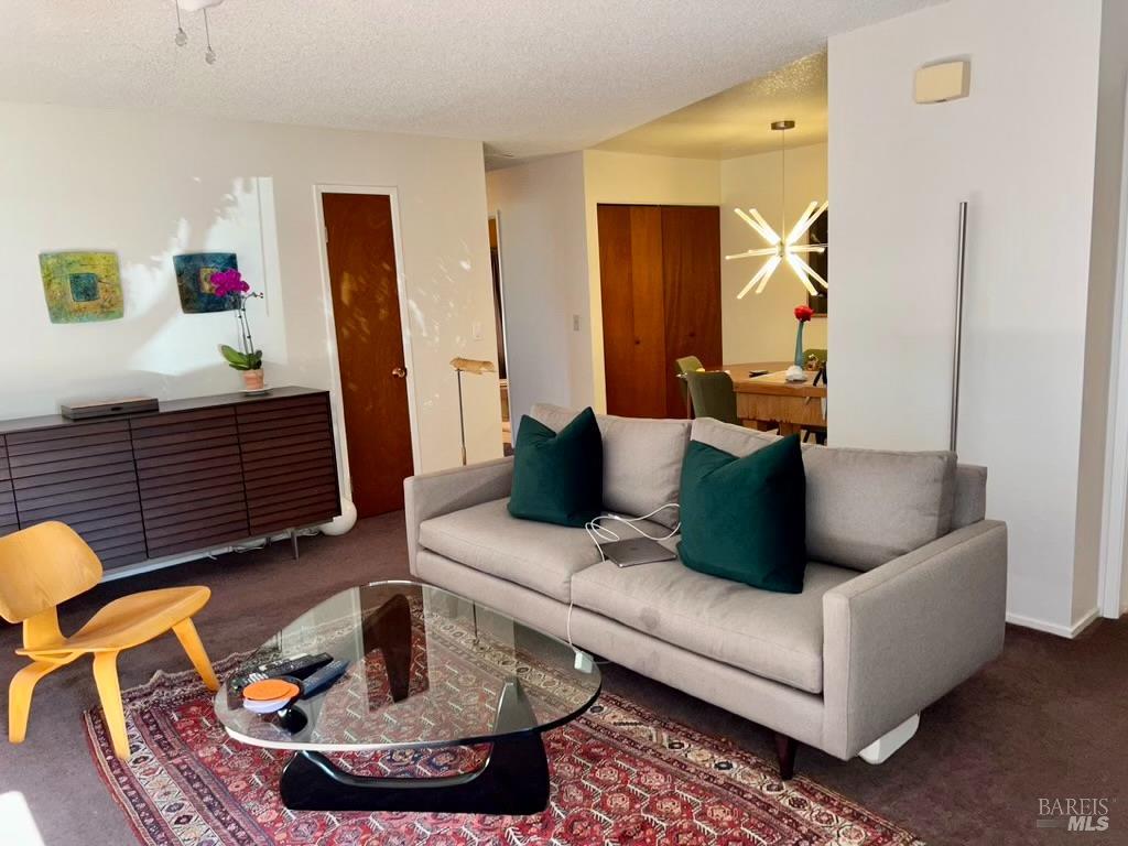 327-329 Plaza Street Healdsburg CA 95448