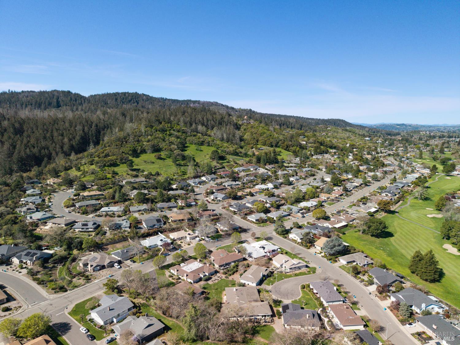 7409 Oakmont Drive Santa Rosa CA 95409