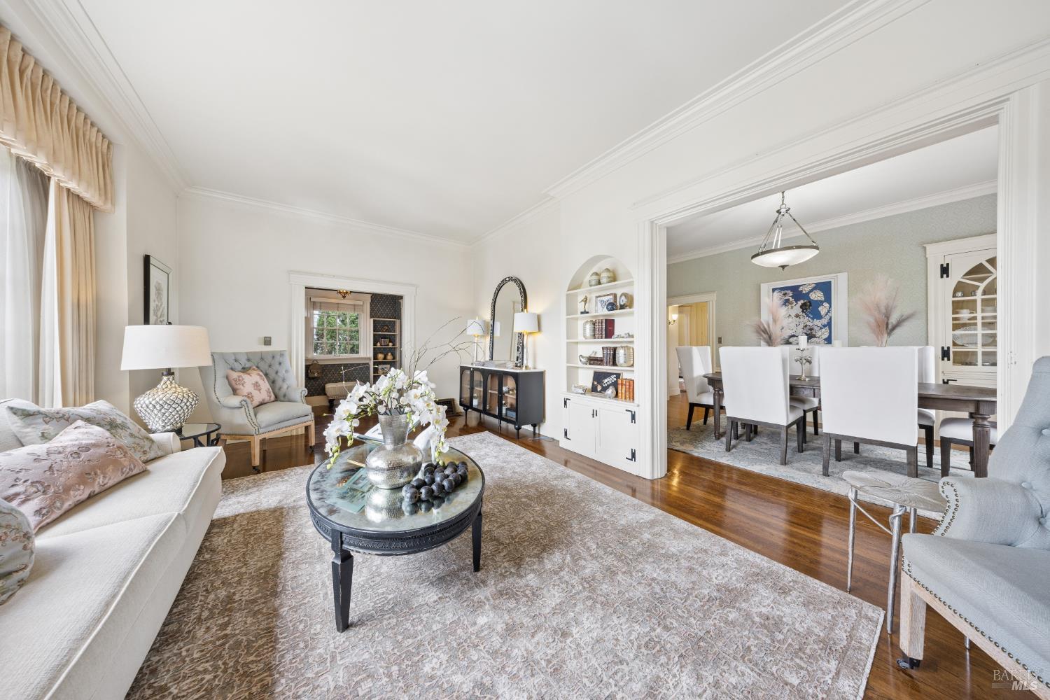 335 Bassett Street Petaluma CA 94952