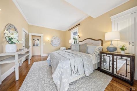 335 Bassett Street Petaluma CA 94952