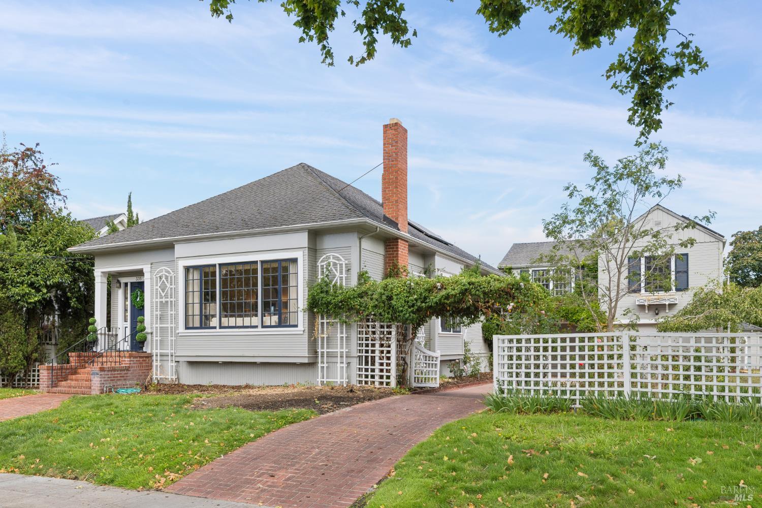 335 Bassett Street Petaluma CA 94952