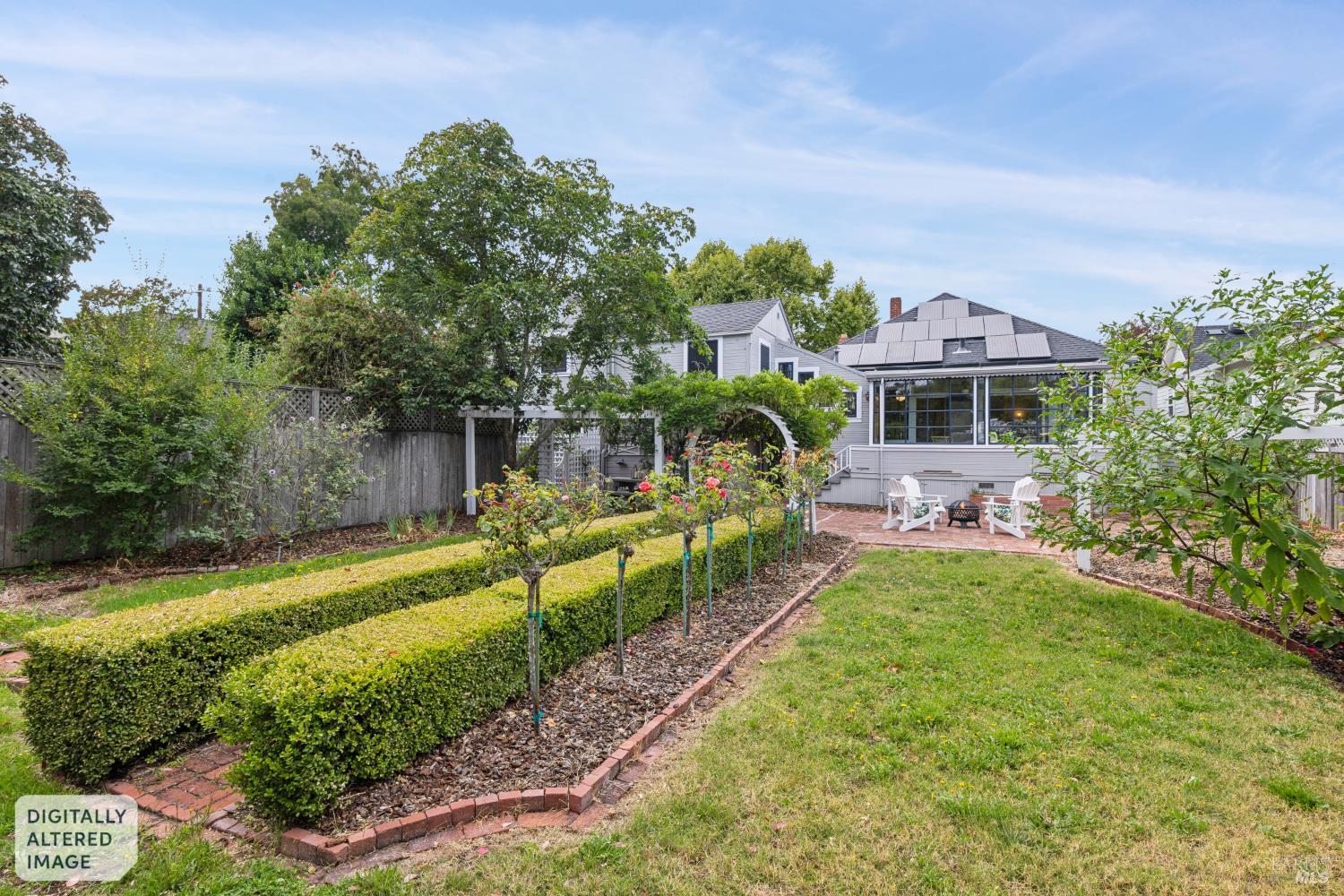 335 Bassett Street Petaluma CA 94952