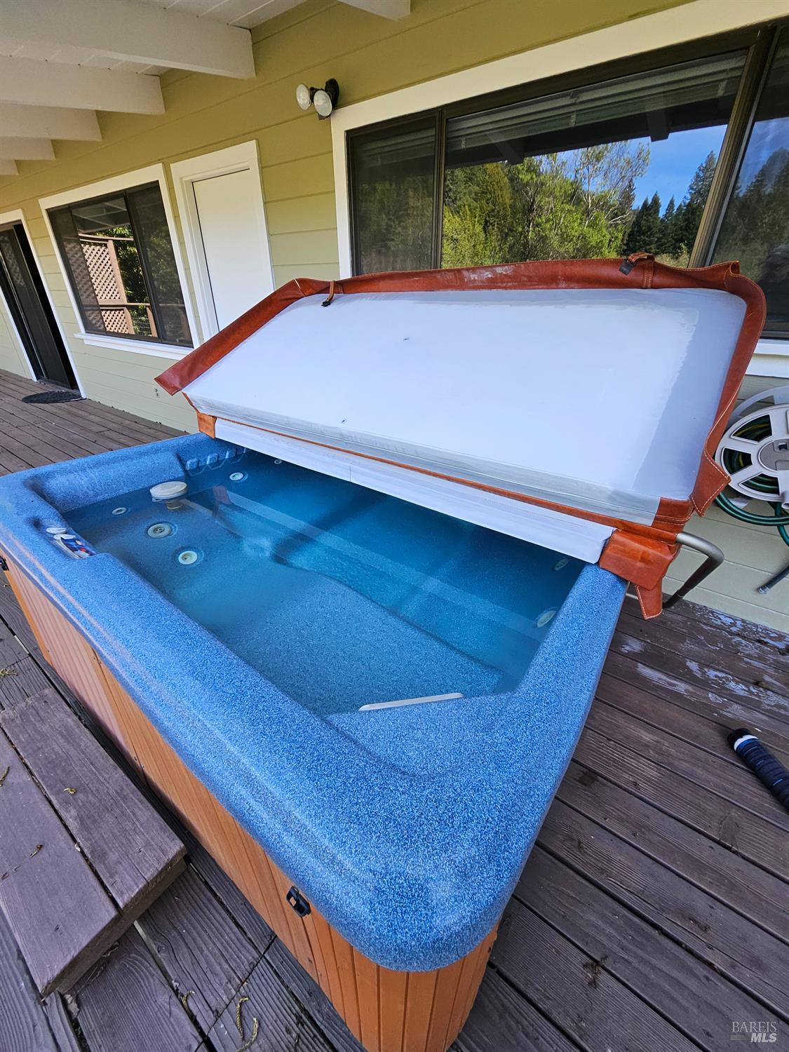 16868 Center Way Guerneville CA 95446