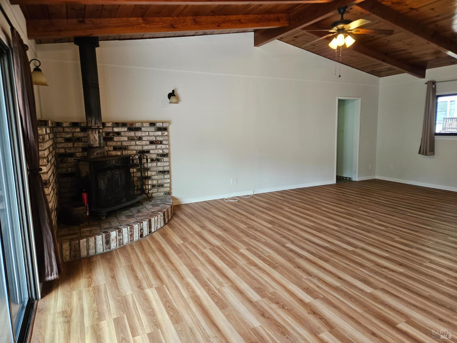 16868 Center Way Guerneville CA 95446