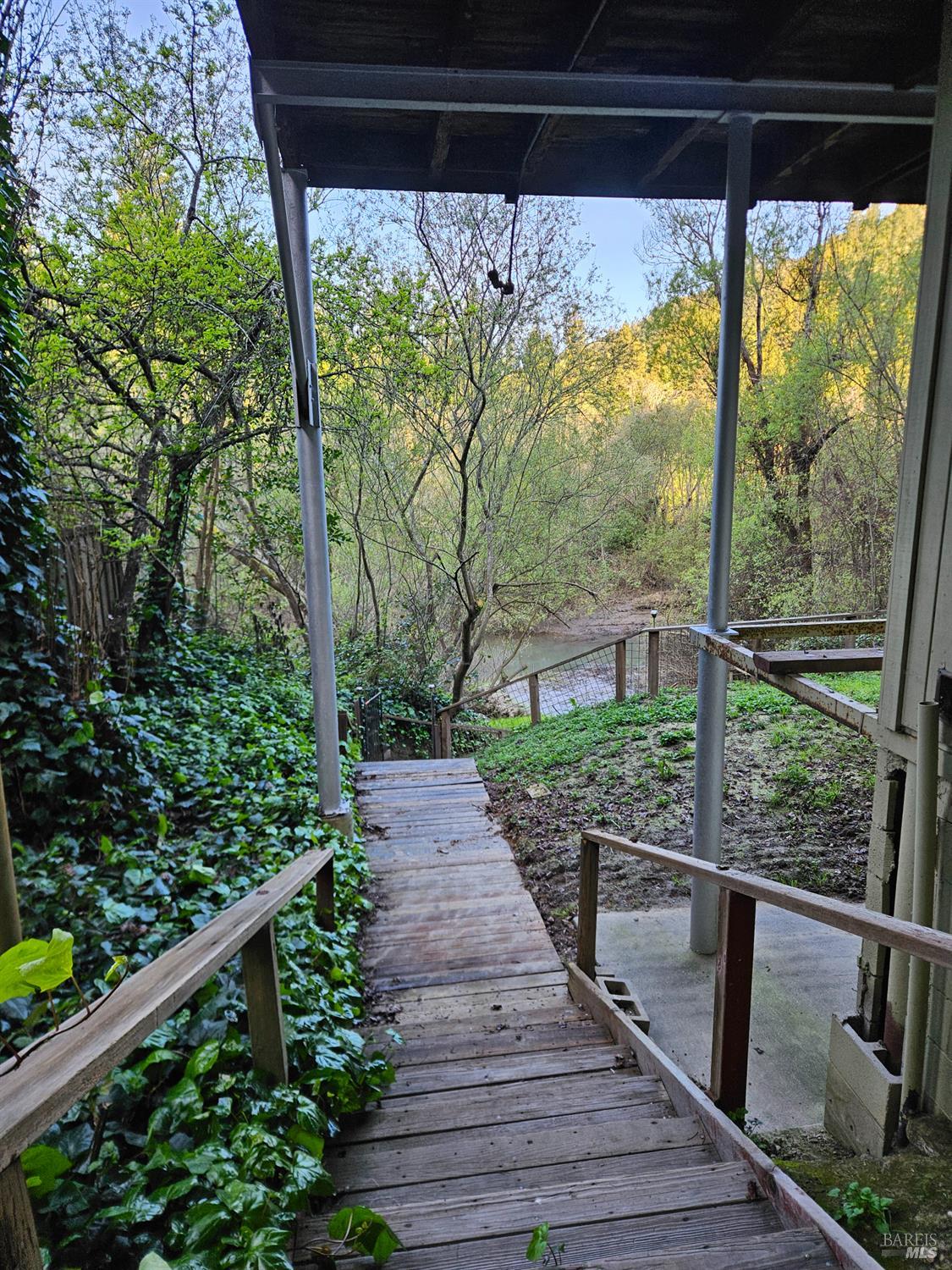 16868 Center Way Guerneville CA 95446