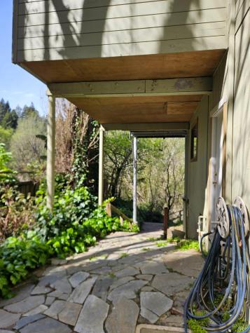 16868 Center Way Guerneville CA 95446