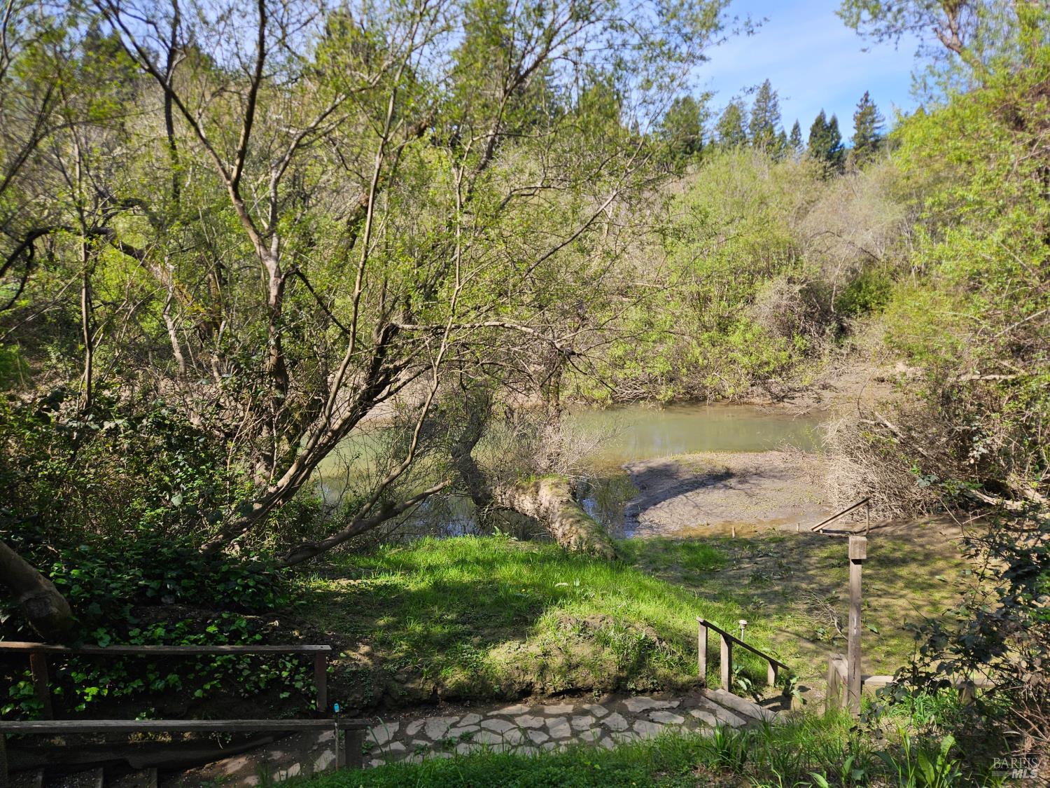 16868 Center Way Guerneville CA 95446