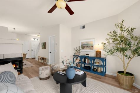 1736 Cork Tree Lane Santa Rosa CA 95404