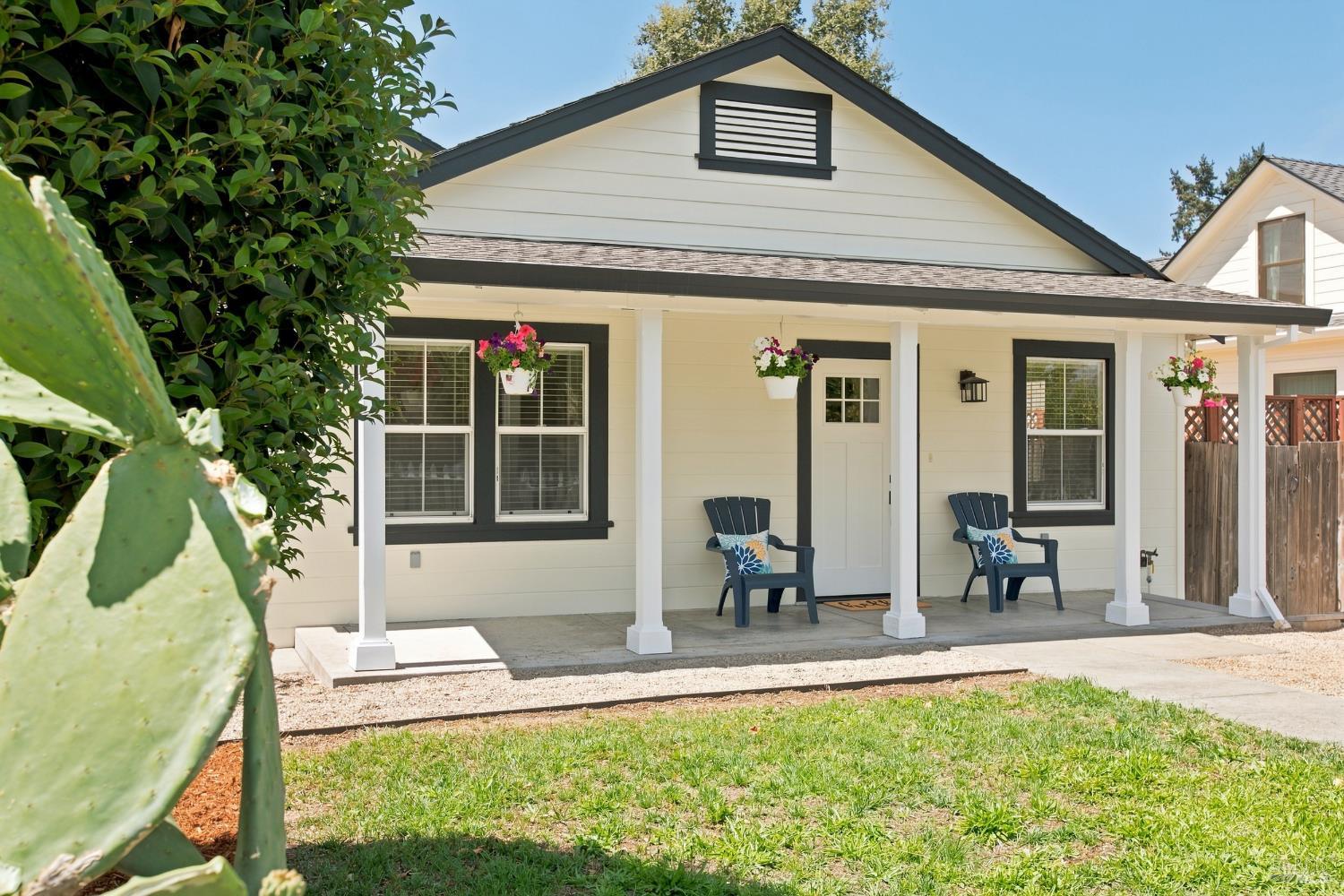 1113 Broadway Sonoma CA 95476