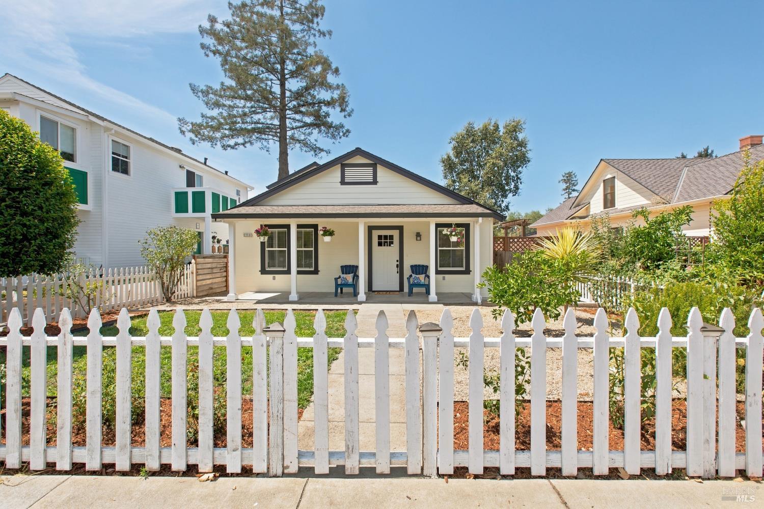 1113 Broadway Sonoma CA 95476