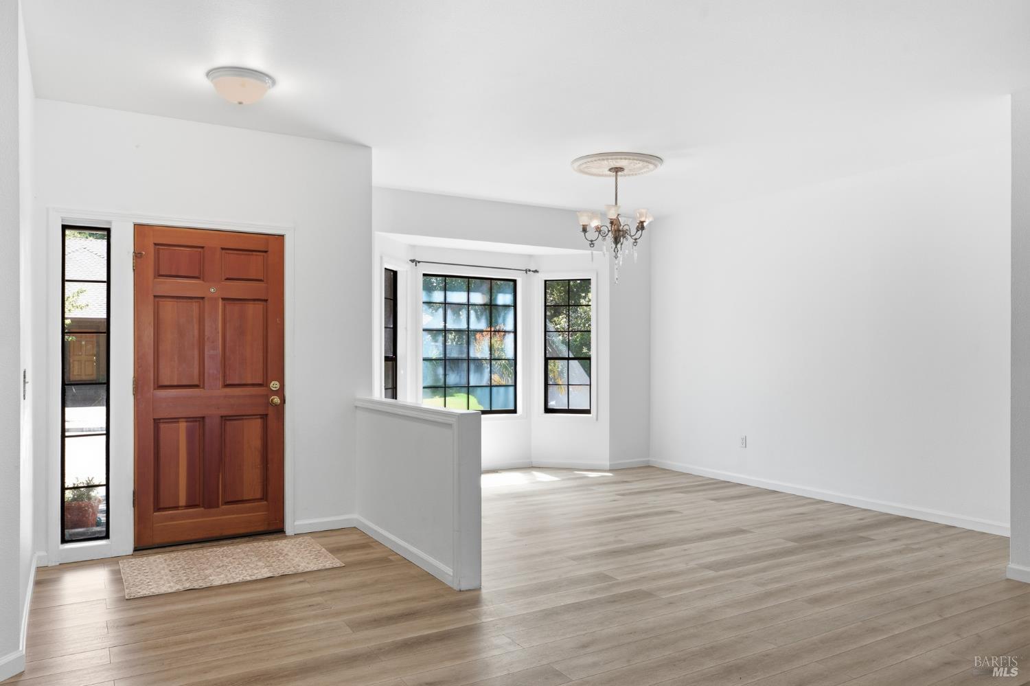 19489 Laurelbrook Court Sonoma CA 95476