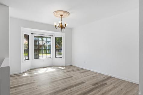 19489 Laurelbrook Court Sonoma CA 95476