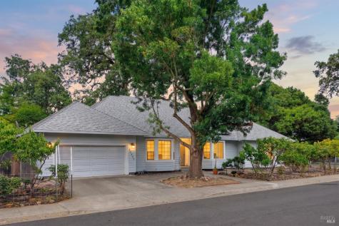 19489 Laurelbrook Court Sonoma CA 95476